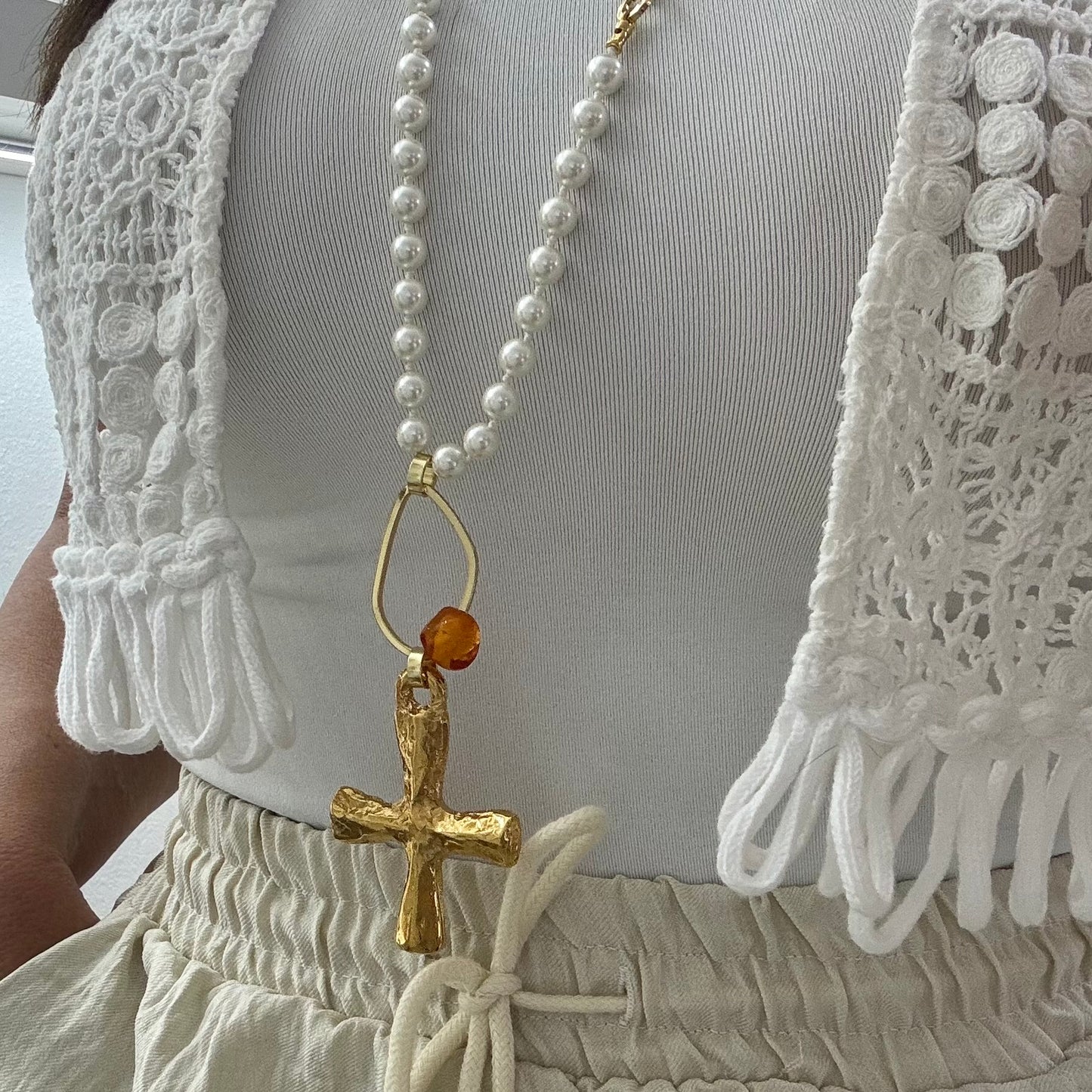 Ora Necklace