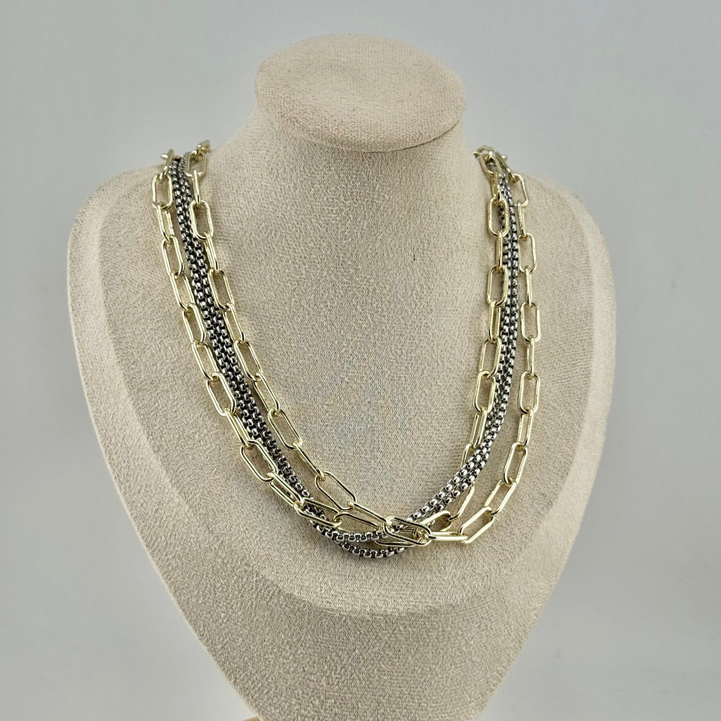 Victoria Chain