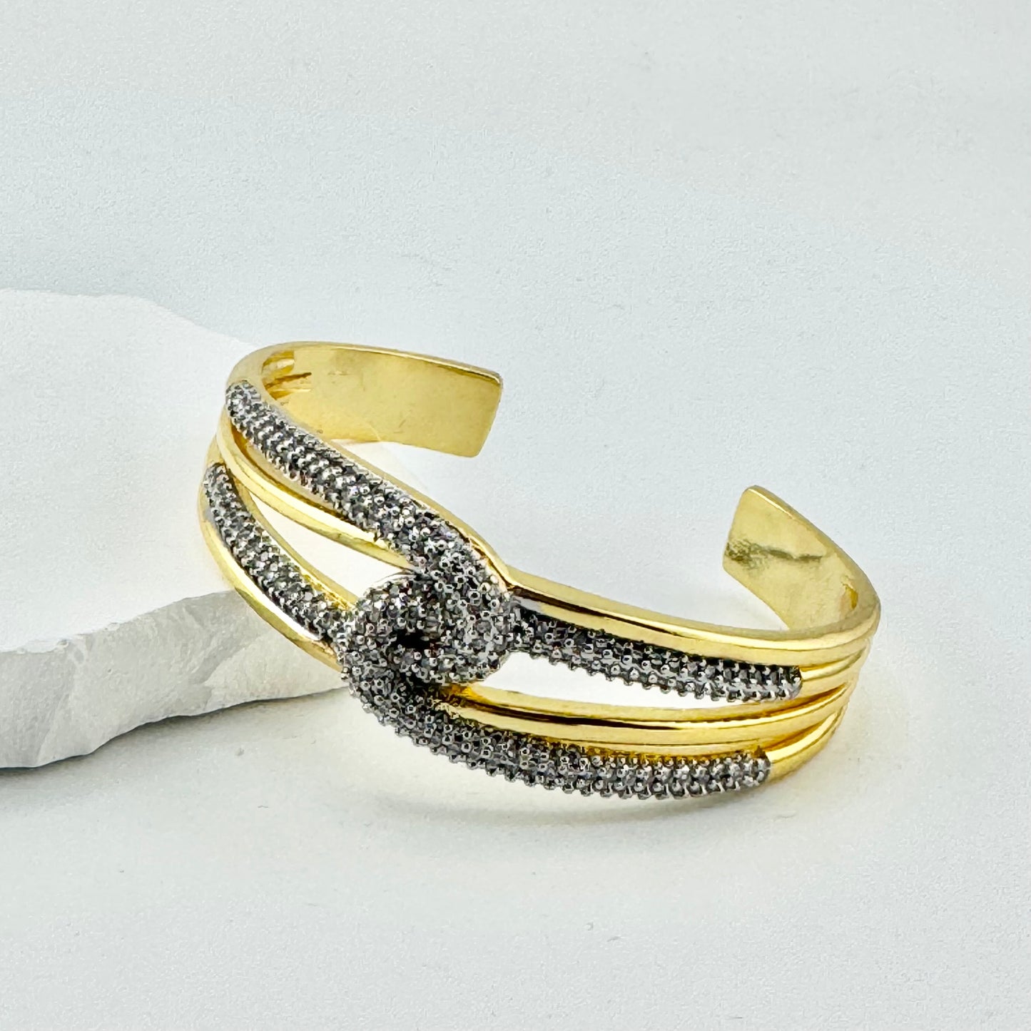Lila bracelet