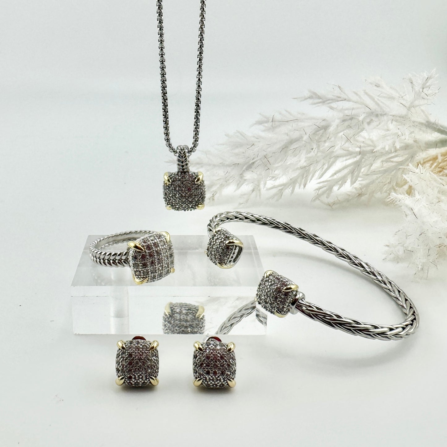 Eternity earring