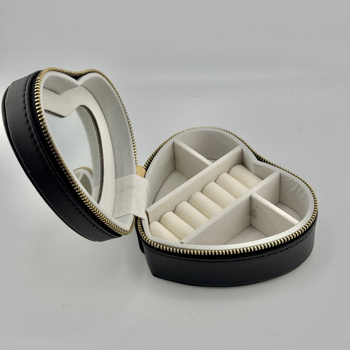 Jewelry travel box