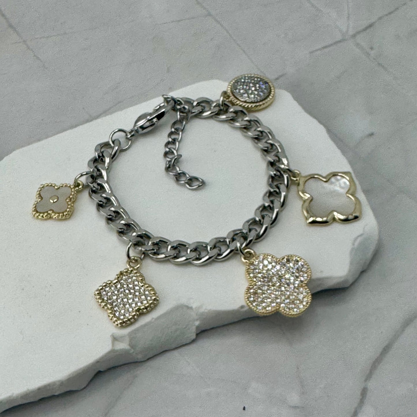 Fanny  bracelet