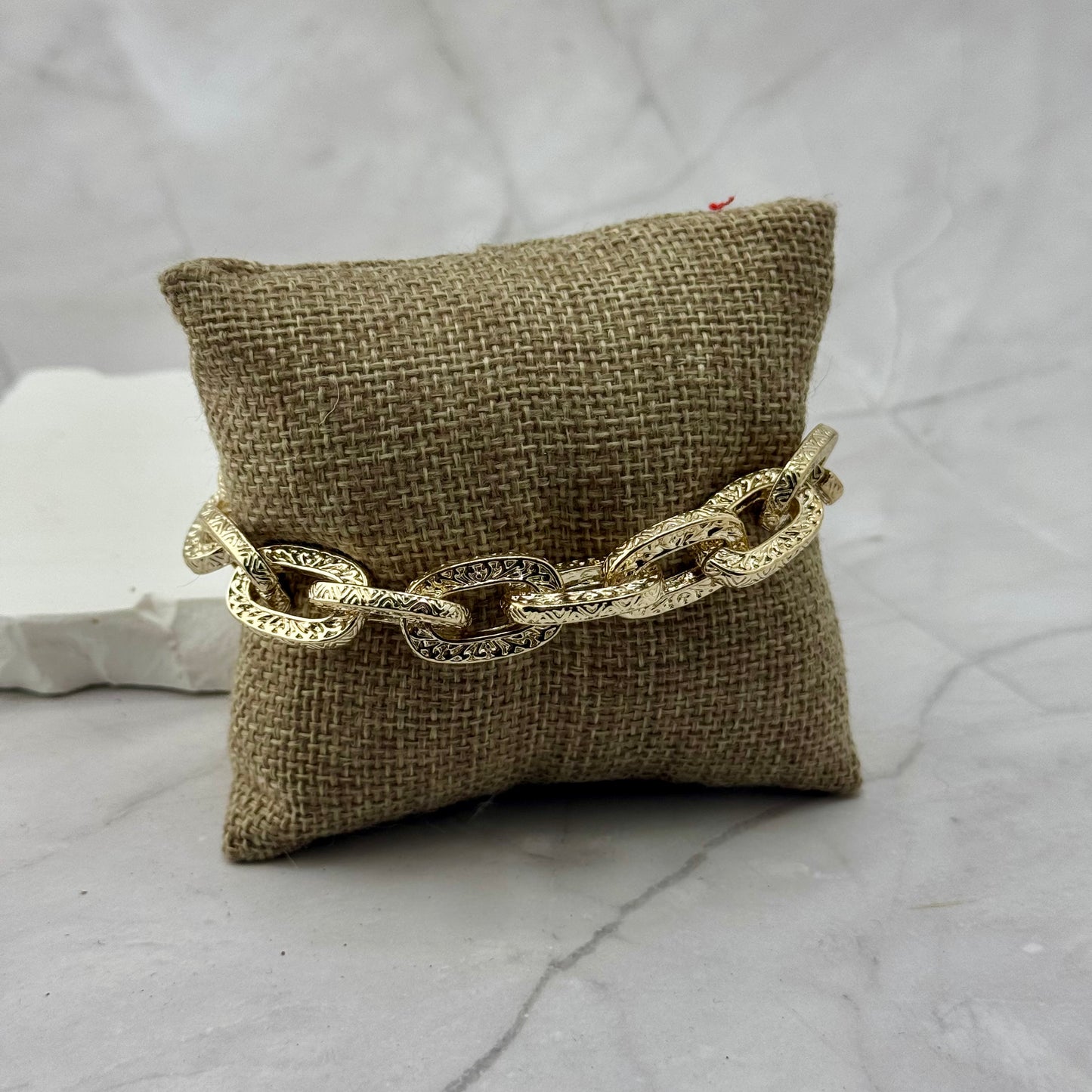 Cora gold bracelet