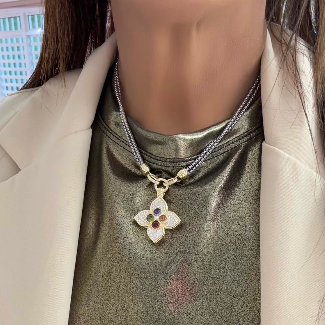 Bella  chain